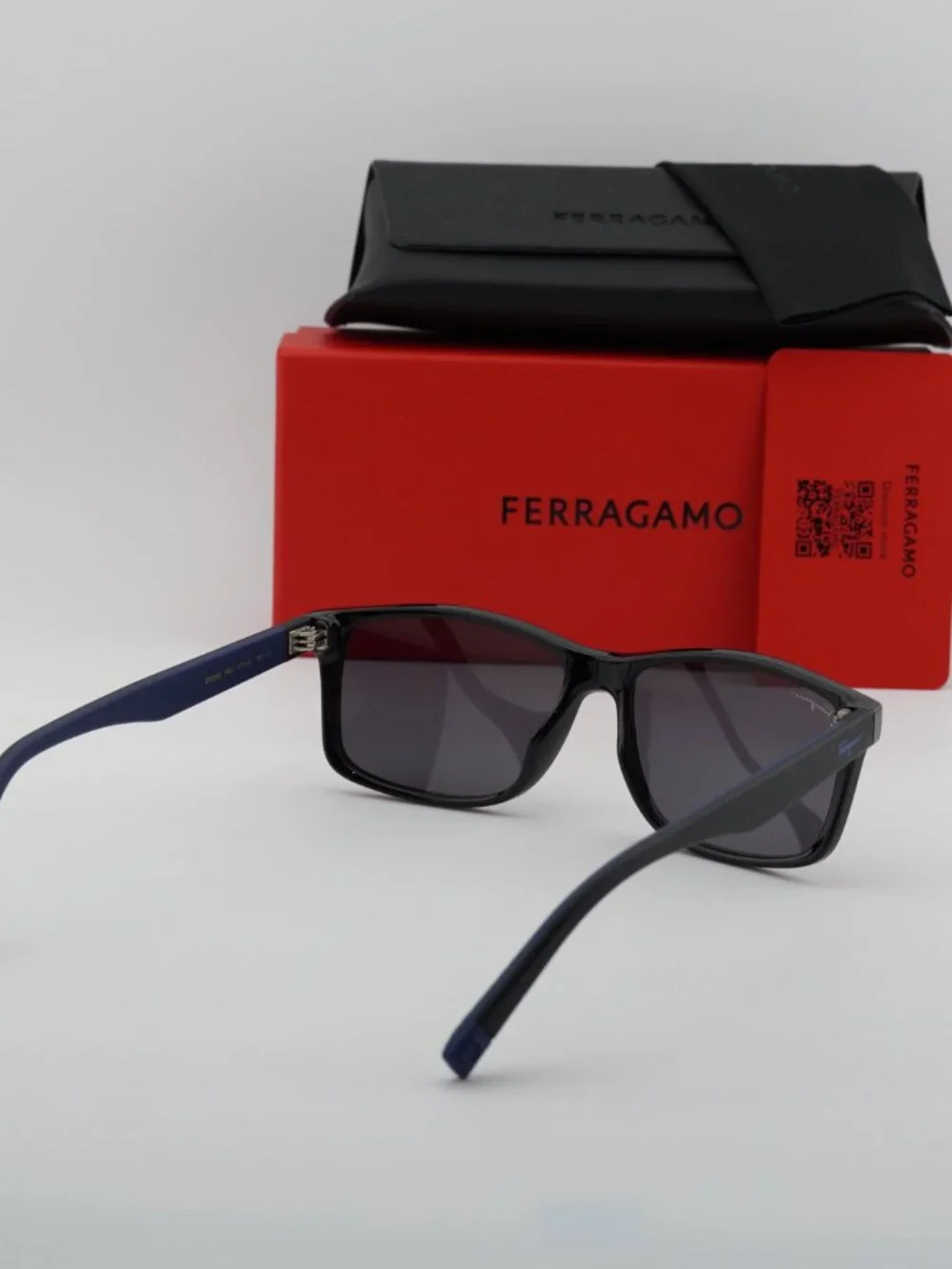 Salvatore Ferragamo SF938S 962  Rectangle Sunglasses - Black / Grey